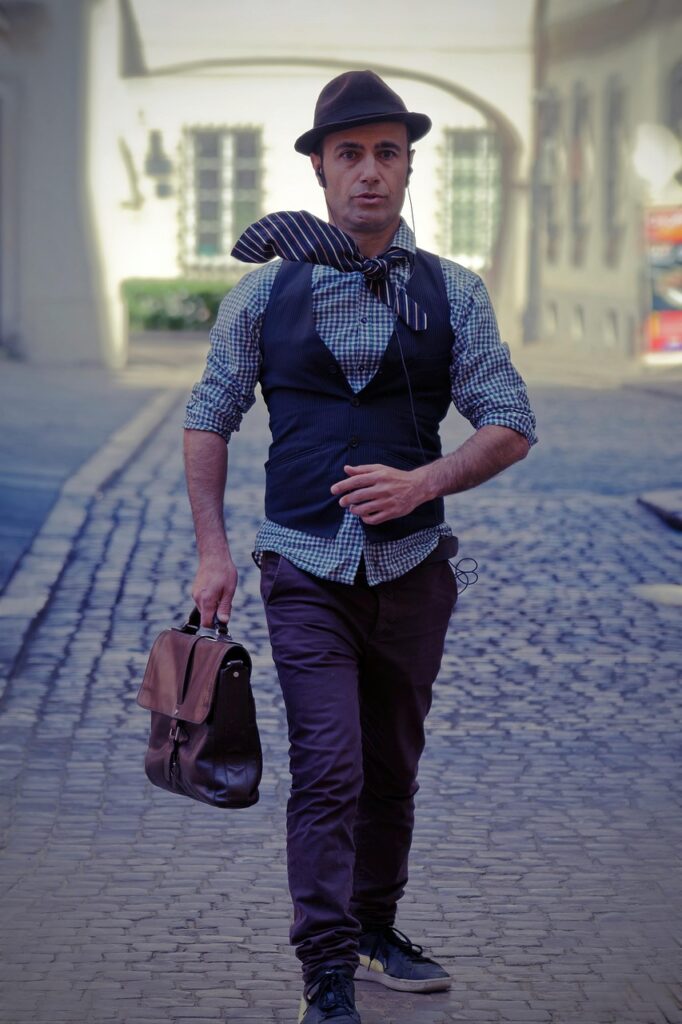 夜泣きの赤ちゃんが抱っこしか寝ない時の対処法は？